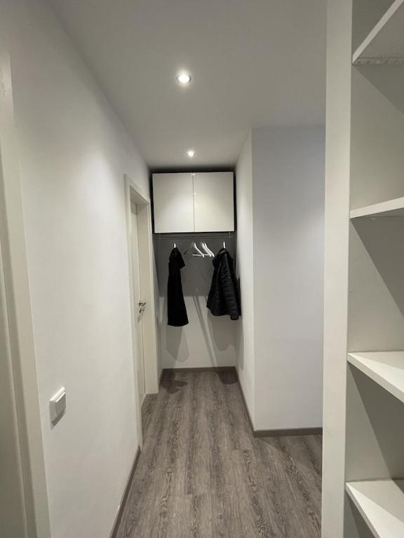 Exklusive Wohnung Zentral Mit Grossem Balkon لوسهايم المظهر الخارجي الصورة