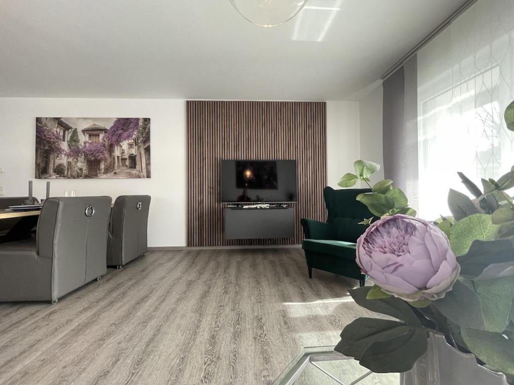 Exklusive Wohnung Zentral Mit Grossem Balkon لوسهايم المظهر الخارجي الصورة